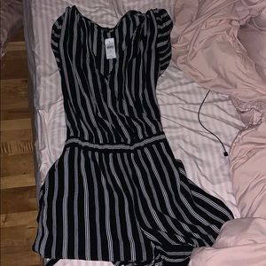 NEW b/w romper